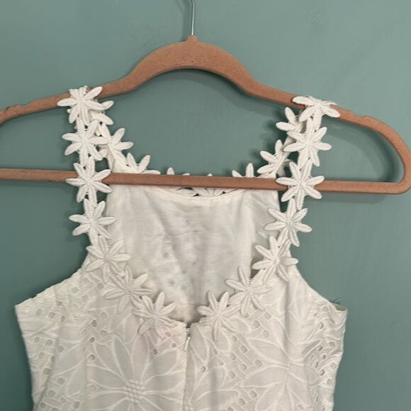 Lilly Pulitzer ANNABELLE SHIFT DRESS Resort White Sunflower Eyelet - Picture 7 of 8